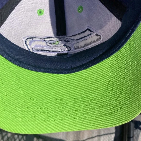 NFL Team Seattle Seahawks Cap 2015 unused NFL adult adjustable vintage - Picture 10 of 14